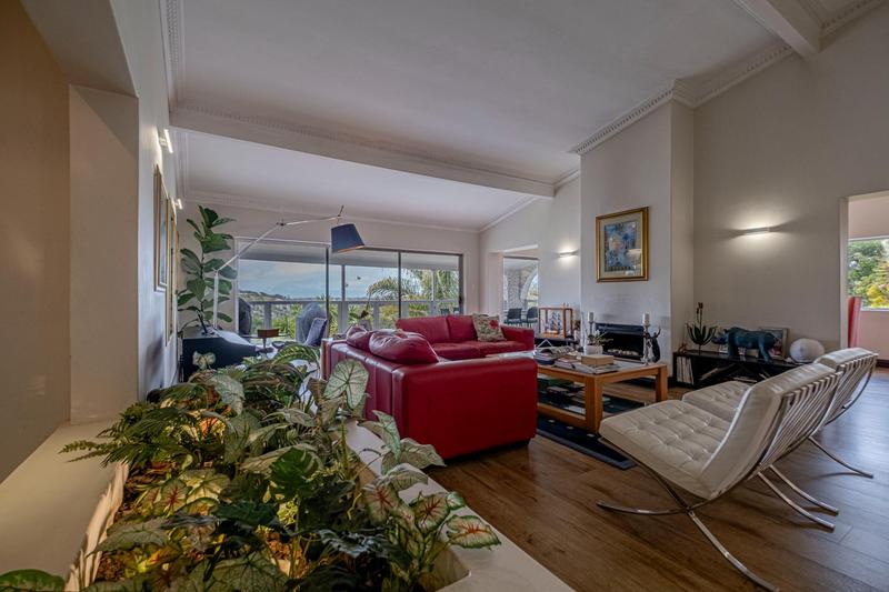 5 Bedroom Property for Sale in Linkside Eastern Cape